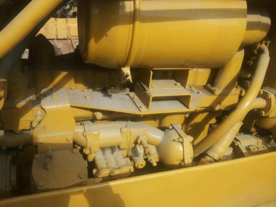 Bulldozer D6D D6D- Photo 2