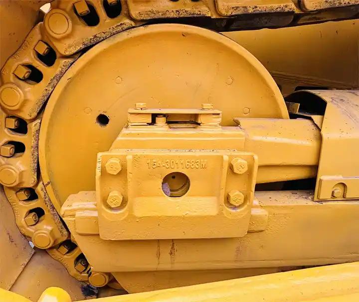 Bulldozer Original Shantui Used Bulldozer Sd22 Sd16 Crawler Tractor With Tilting Blade And Rippers In Shanghai Original Shantui Used Bulldozer Sd22 Sd16 Crawler Tractor With Tilting Blade And Rippers In Shanghai- Photo 6