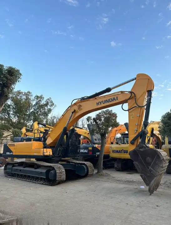 Excavator Korea Made Hyundai Excavator Original R520lvs R520 52ton Digger Hyundai Robex Crawler Excavator On Sale Korea Made Hyundai Excavator Original R520lvs R520 52ton Digger Hyundai Robex Crawler Excavator On Sale- Photo 3