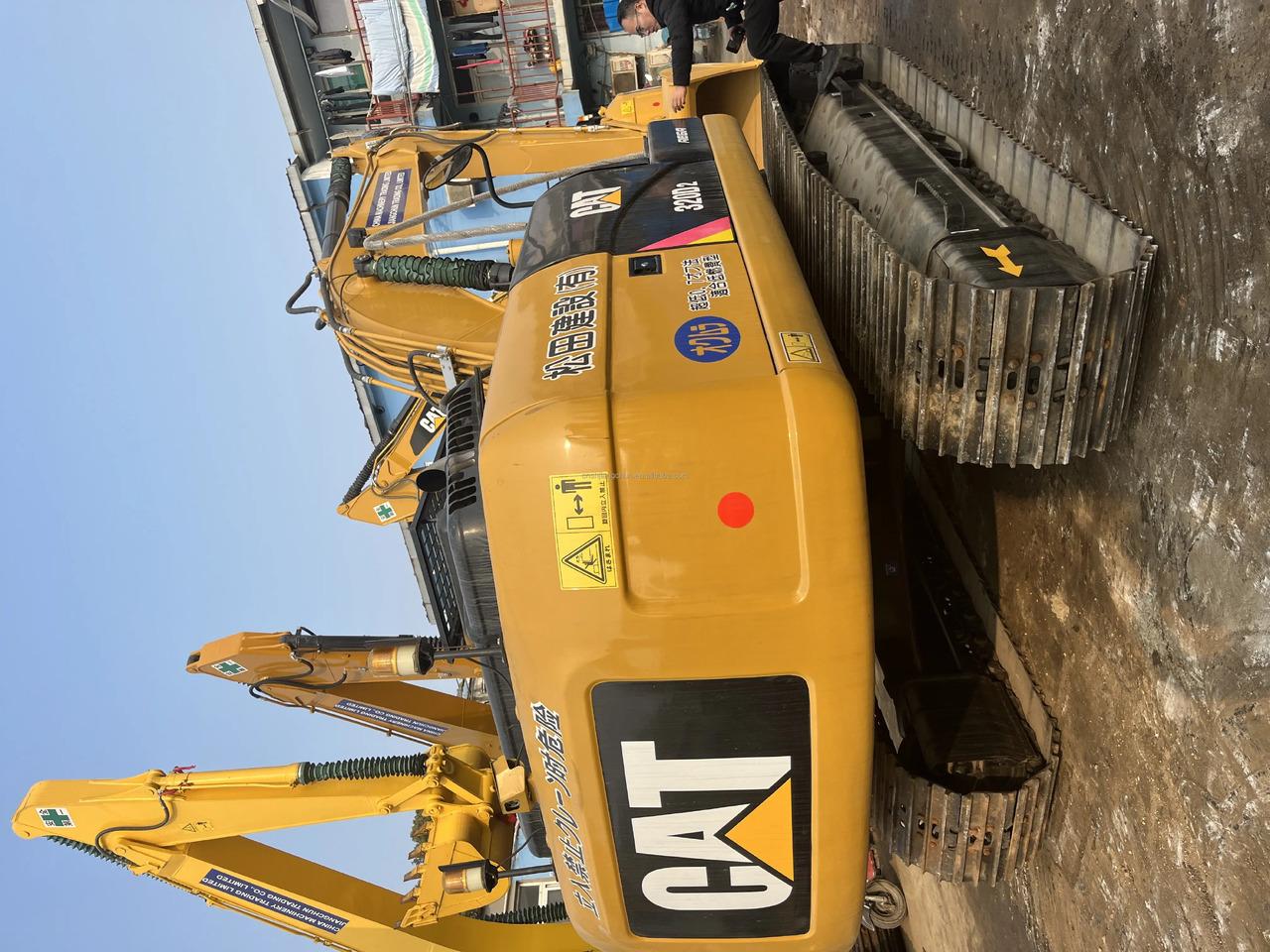 Crawler excavator Original Caterpillar CAT 320D Used Excavator for Sale Original Caterpillar CAT 320D Used Excavator for Sale- Photo 5