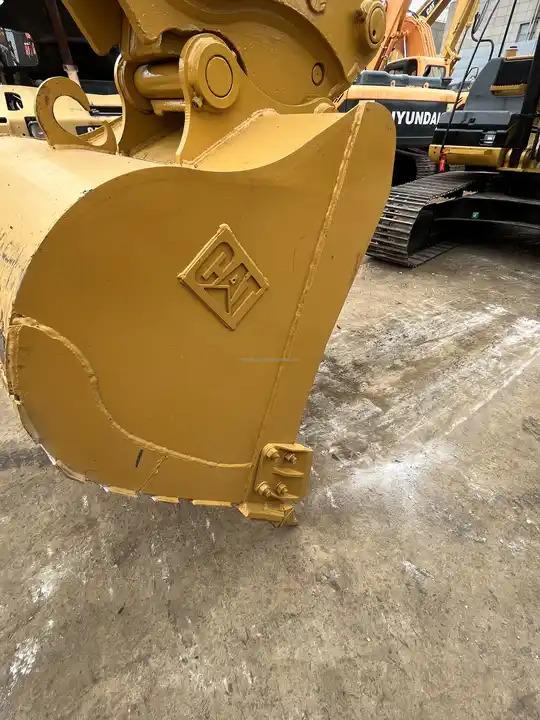 Crawler excavator Second hand construction equipment excavator machine CAT 320D 325 330 for sale caterpillar machinery used CAT 320D excavators Second hand construction equipment excavator machine CAT 320D 325 330 for sale caterpillar machinery used CAT 320D excavators- Photo 6