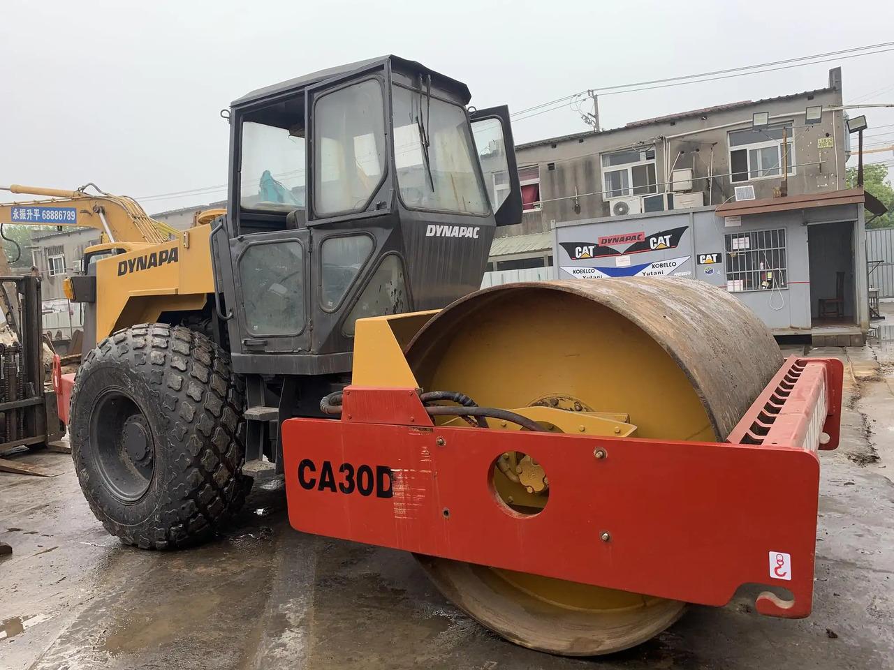 Road roller Good Quality Road Roller Surprise Price Second Hand Vibratory Compactor Original Sweden Used Road Roller Dynapac Ca30d Good Quality Road Roller Surprise Price Second Hand Vibratory Compactor Original Sweden Used Road Roller Dynapac Ca30d- Photo 4