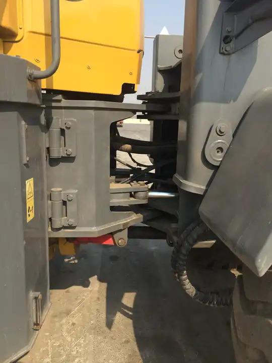 Wheel loader 5 ton mini Used Original State loader SDLG 953 Used Small wheel loader in good condition for sale 5 ton mini Used Original State loader SDLG 953 Used Small wheel loader in good condition for sale- Photo 7