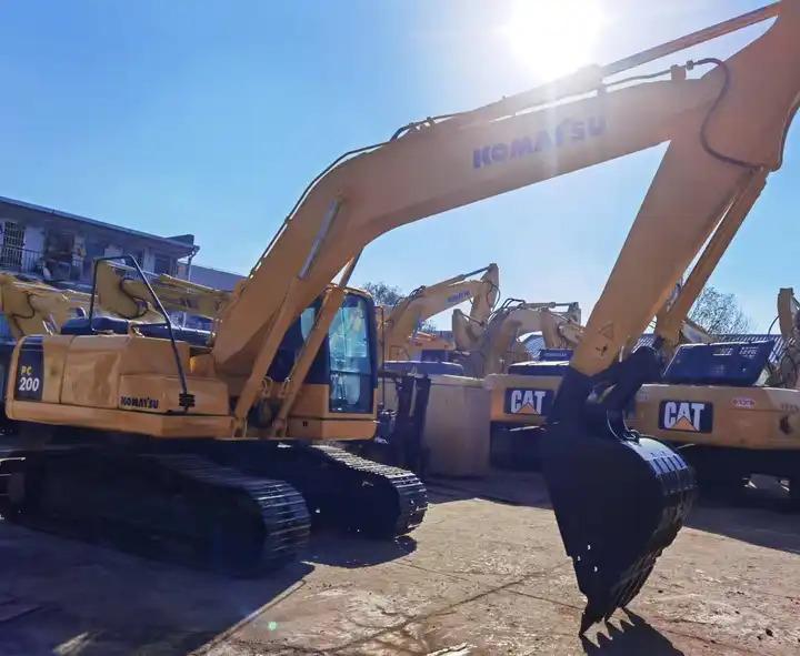 Crawler excavator Low Working Hour Japanese Made Perfect Condition Used Excavator Komatsu Pc200-8 In Shanghai Low Working Hour Japanese Made Perfect Condition Used Excavator Komatsu Pc200-8 In Shanghai- Photo 2