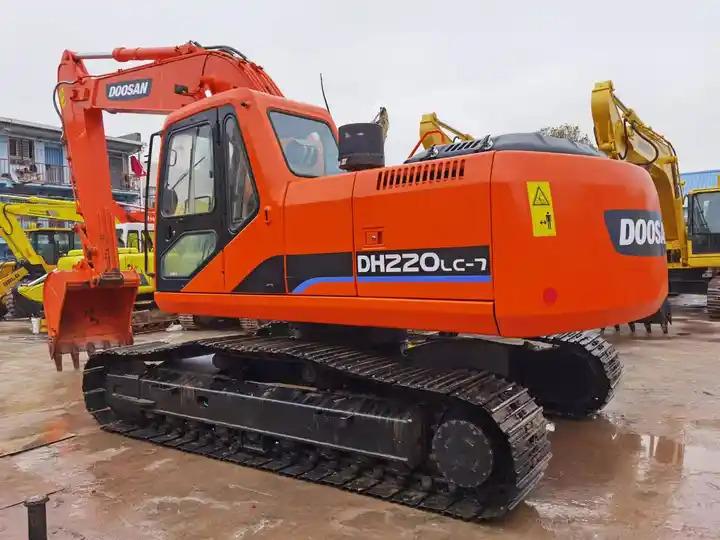 Crawler excavator used 20Ton Korea Excavator Machinery Equipment, Doosan Excavator DH220LC-7 Medium-size Digger used 20Ton Korea Excavator Machinery Equipment, Doosan Excavator DH220LC-7 Medium-size Digger- Photo 6