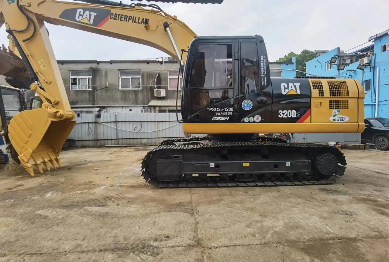 Crawler excavator Used 20ton CAT 320D excavator Used 20ton CAT 320D excavator- Photo 3