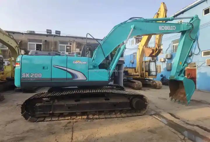 Crawler excavator Used Kobelco sk200-8 excavator for sale original japan Kobelco Hydraulic Excavator sk200-3 sk 75 sk 75sr Used Kobelco sk200-8 excavator for sale original japan Kobelco Hydraulic Excavator sk200-3 sk 75 sk 75sr- Photo 2