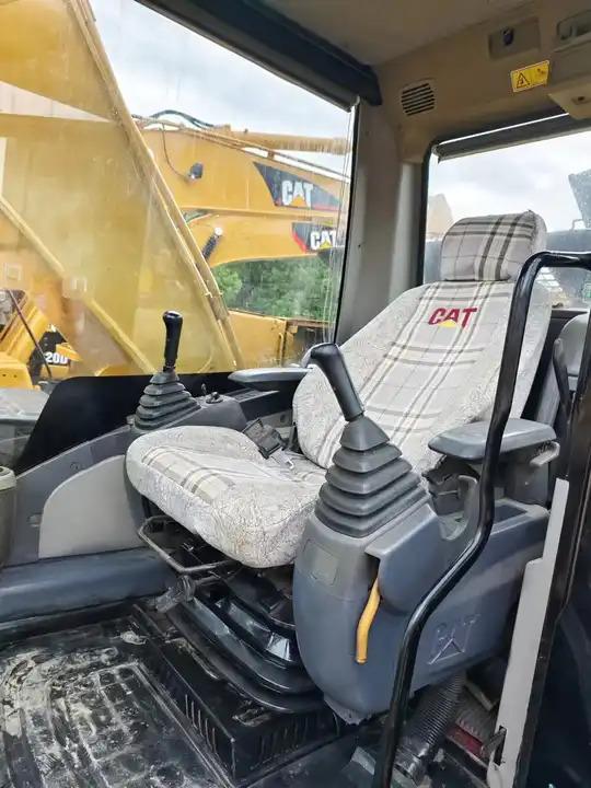 Excavator Used Cat Caterpillar 320D Excavating Machine Cat 312D 315D 320D 330D 315D 336D For Sale With Best Price in Shanghai Used Cat Caterpillar 320D Excavating Machine Cat 312D 315D 320D 330D 315D 336D For Sale With Best Price in Shanghai- Photo 4