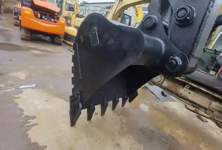 Crawler excavator used CAT 320 original 20 ton Large used 320 cat 320d 320d2 320b 325b excavator Used Cat 320d Caterpillar Excavator used CAT 320 original 20 ton Large used 320 cat 320d 320d2 320b 325b excavator Used Cat 320d Caterpillar Excavator- Photo 4