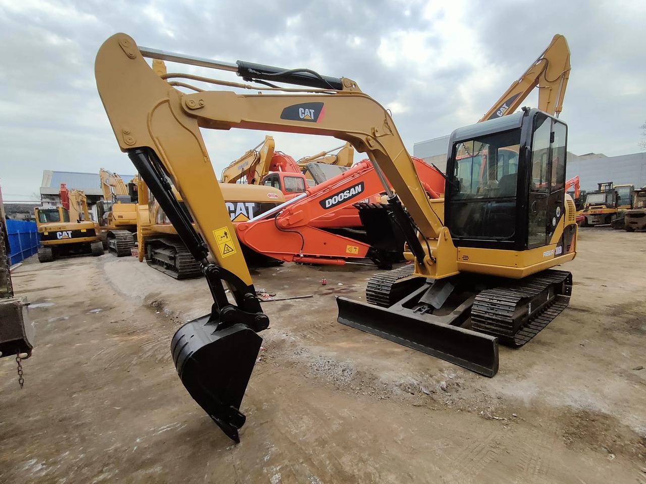 Гусеничный экскаватор Used CATe 306D MINI EXCAVATOR HOT SALE Used CATe 306D MINI EXCAVATOR HOT SALE- Photo 4