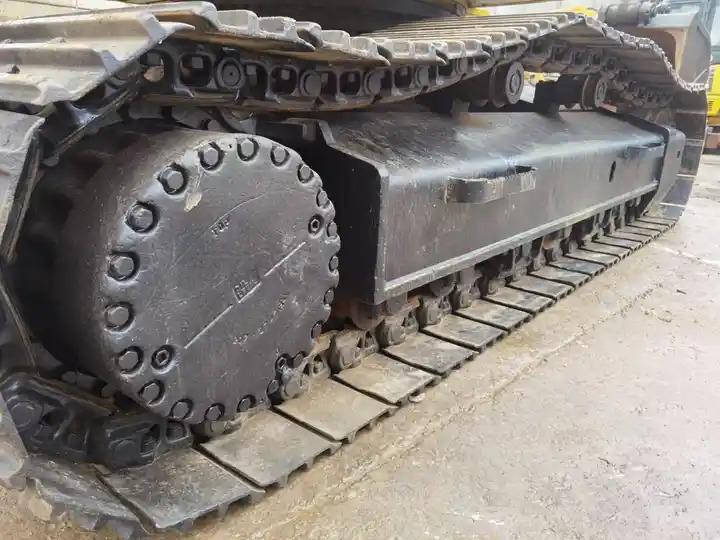 Crawler excavator used 30 ton good quality Komatsu PC300-7 original Japan excavator in cheap price for sale used 30 ton good quality Komatsu PC300-7 original Japan excavator in cheap price for sale- Photo 2