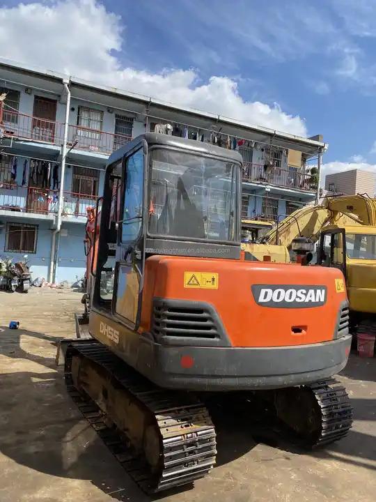 Mini excavator Doosan DH55-V Used Excavator Crawler Excavator Second Hand Japan Engine DH55-V Doosan Excavator in stock for sale Doosan DH55-V Used Excavator Crawler Excavator Second Hand Japan Engine DH55-V Doosan Excavator in stock for sale- Photo 6