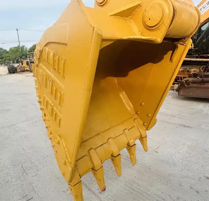 Crawler excavator Original Color 25 Ton Crawler Excavator Cat 325bl 325b Hydraulic Construction Excavator Caterpillar Engine in Shanghai Original Color 25 Ton Crawler Excavator Cat 325bl 325b Hydraulic Construction Excavator Caterpillar Engine in Shanghai- Photo 6