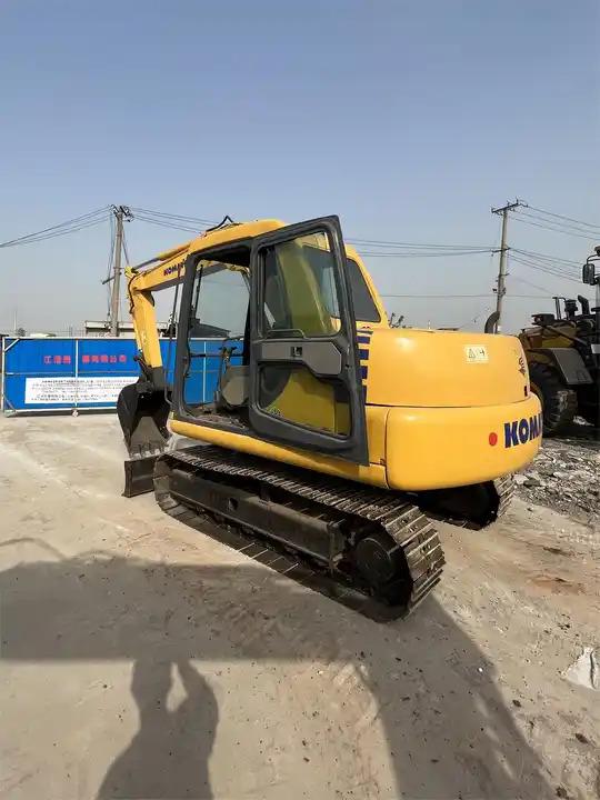 Crawler excavator komatsu used pc60-7 excavator/used 6ton excavator /Komatsu japan pc60-7 mini used excavator for sale Komatsu excavator komatsu used pc60-7 excavator/used 6ton excavator /Komatsu japan pc60-7 mini used excavator for sale Komatsu excavator- Photo 3