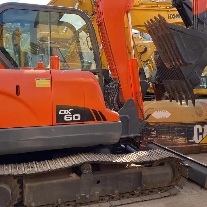 Crawler excavator 6tons doosan excavator used dx60 dh60 dx55 dh55 mini excavator free shipping 6tons doosan excavator used dx60 dh60 dx55 dh55 mini excavator free shipping- Photo 2