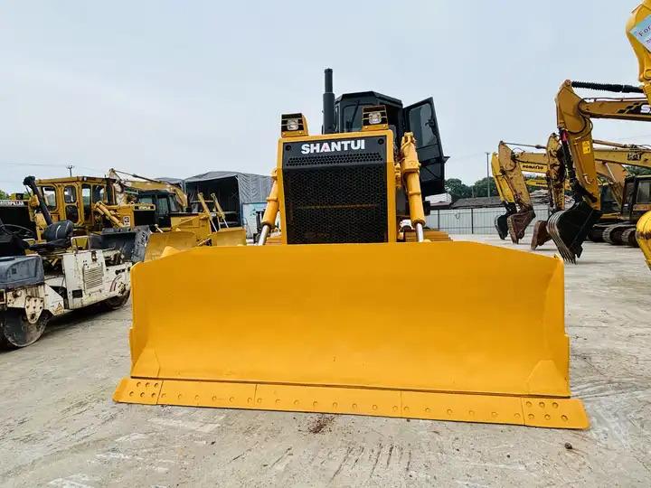 Bulldozer Original Shantui Used Bulldozer Sd22 Sd16 Crawler Tractor With Tilting Blade And Rippers In Shanghai Original Shantui Used Bulldozer Sd22 Sd16 Crawler Tractor With Tilting Blade And Rippers In Shanghai- Photo 2