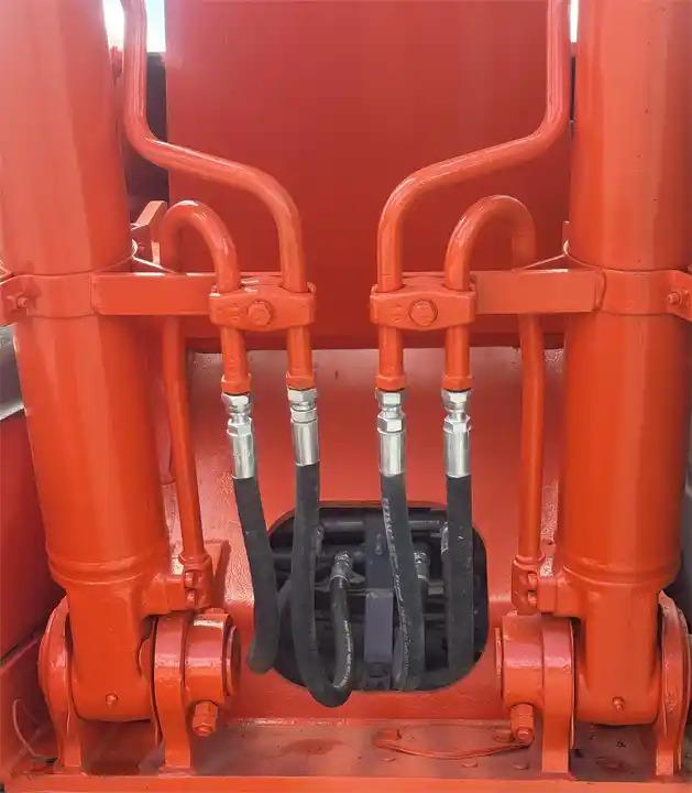 Crawler excavator High Quality Original Landscaping Excavator Hitachi Zx120 Excavator With Thumb And Ditch Bucket In Shanghai High Quality Original Landscaping Excavator Hitachi Zx120 Excavator With Thumb And Ditch Bucket In Shanghai- Photo 6