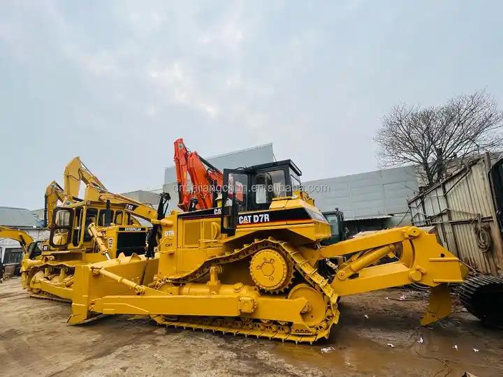 Bulldozer Used CAT D7G bulldozer Original vehicle used Cater d7g bulldozer track second hand bulldozer original from Japan Used CAT D7G bulldozer Original vehicle used Cater d7g bulldozer track second hand bulldozer original from Japan- Photo 5