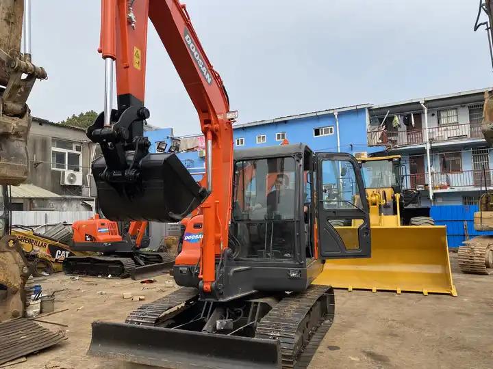 Crawler excavator Good Sale Best Price For 6t Mini Excavator,Small Excavating Machine Korea Doosan Used Excavators Doosan Dx60 For Sale Good Sale Best Price For 6t Mini Excavator,Small Excavating Machine Korea Doosan Used Excavators Doosan Dx60 For Sale- Photo 4