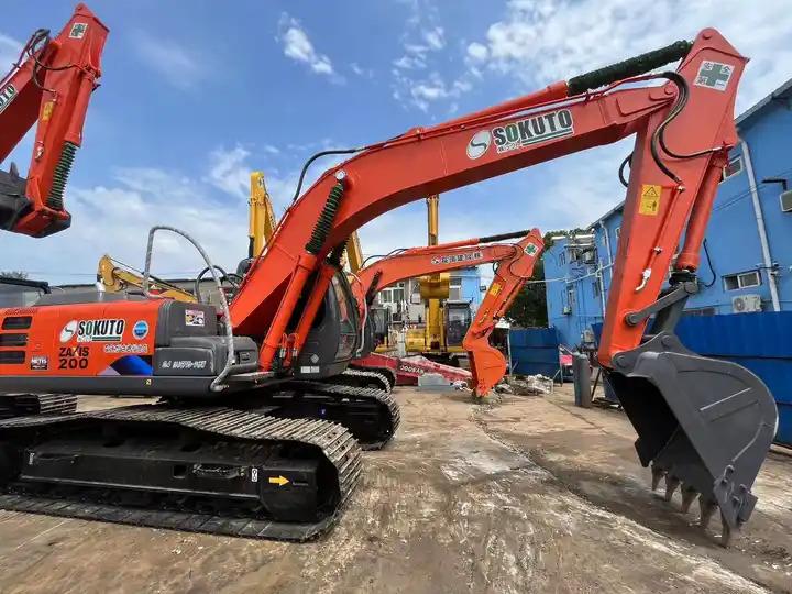 Crawler excavator Low Working Hour Hitachi zx120 cheap used excavator Japan Made Hitachi zx200 20 ton Excavator on sale Low Working Hour Hitachi zx120 cheap used excavator Japan Made Hitachi zx200 20 ton Excavator on sale- Photo 2