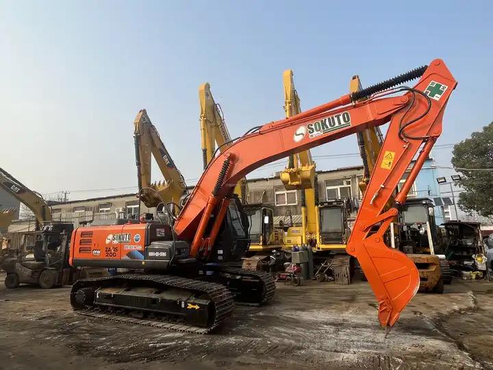 Crawler excavator Original Japan Used Hitachi excavator ZX200-3G in good condition for sale Original Japan Used Hitachi excavator ZX200-3G in good condition for sale- Photo 2