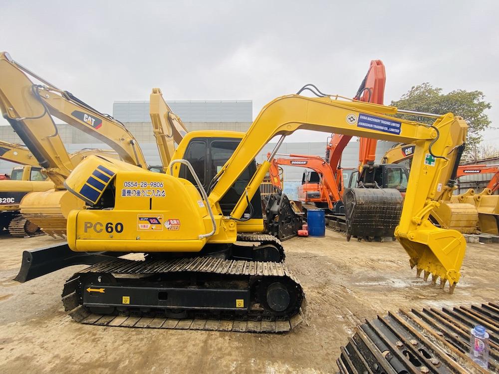 Mini excavator PC60-7 ON SALE PC60-7 ON SALE- Photo 4