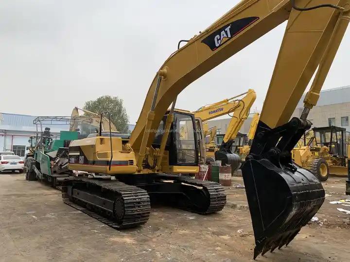 Crawler excavator used cat excavators 320b japan caterpillar excavator digger machine cat 320b excavator used cat excavators 320b japan caterpillar excavator digger machine cat 320b excavator- Photo 3