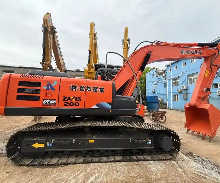 Гусеничный экскаватор Original Used Hitachi Zx200-3g Earth Moving Machine Japan Brand Hitachi Excavators Zx200-3g zx200-5g in stock on sale Original Used Hitachi Zx200-3g Earth Moving Machine Japan Brand Hitachi Excavators Zx200-3g zx200-5g in stock on sale- Photo 2