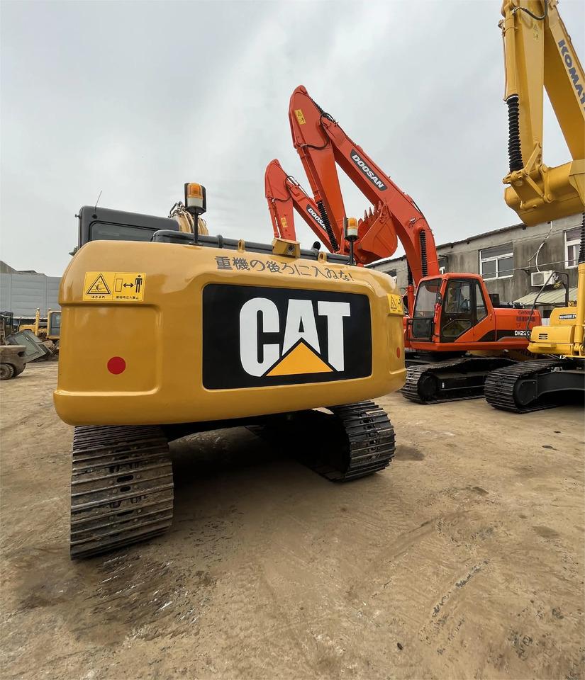 Crawler excavator Used excavators cat 320d cat 20 ton excavator with excellent condition for sale Used excavators cat 320d cat 20 ton excavator with excellent condition for sale- Photo 2