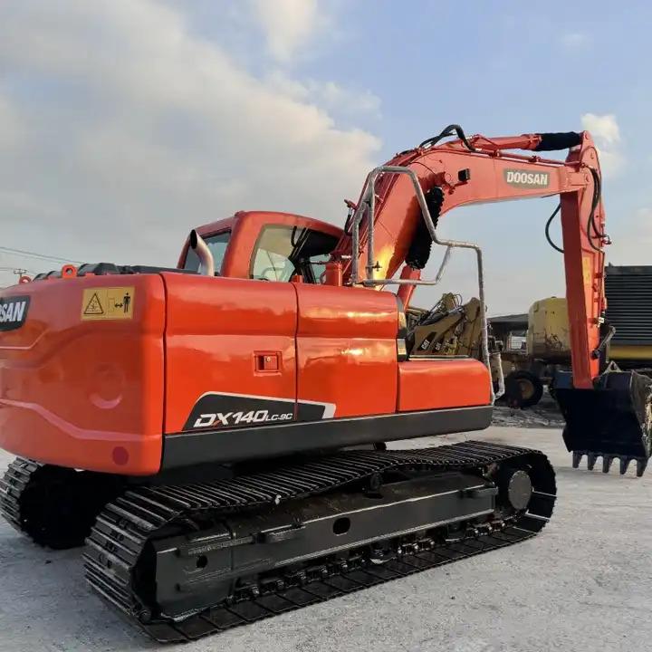 Crawler excavator Doosan Dx140 Used Excavator DX140LC-9C Min Excavator Crawler Equipment Machinery Dx60 Dx80 Dx140LC Dx225 Dx300LC Dh60 Dx55 Doosan Dx140 Used Excavator DX140LC-9C Min Excavator Crawler Equipment Machinery Dx60 Dx80 Dx140LC Dx225 Dx300LC Dh60 Dx55- Photo 2