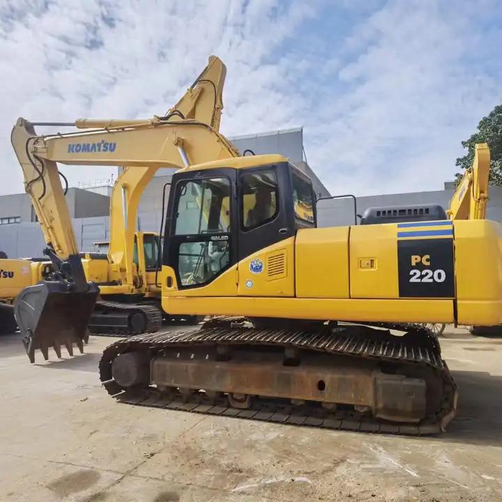 Crawler excavator Original Japan Imported Second Hand Komastu Pc220-7 Pc220 Pc200 Crawler Excavator In Shanghai Original Japan Imported Second Hand Komastu Pc220-7 Pc220 Pc200 Crawler Excavator In Shanghai- Photo 2