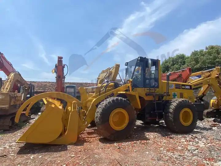 Wheel loader Second Hand Japan Made Komatsu Wa380-3 Front Loader Used Original Painting Komatsu Wa 380-3 in Stock for Sale Second Hand Japan Made Komatsu Wa380-3 Front Loader Used Original Painting Komatsu Wa 380-3 in Stock for Sale- Photo 4