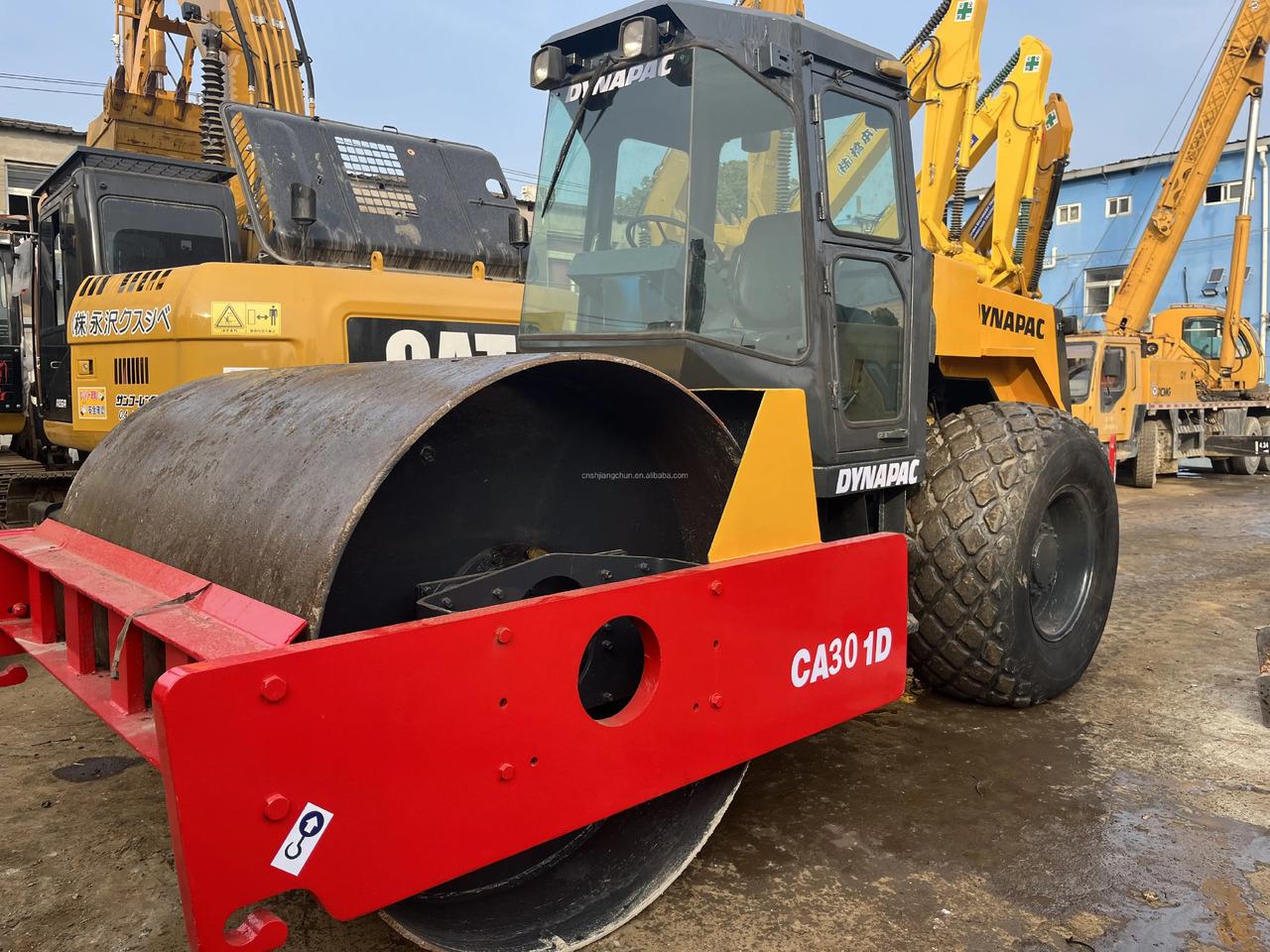 Compactor Used Original Dynapac Ca301d Road Rooller in high quality and cheap price with good operating in shanghai for Sale Used Original Dynapac Ca301d Road Rooller in high quality and cheap price with good operating in shanghai for Sale- Photo 4