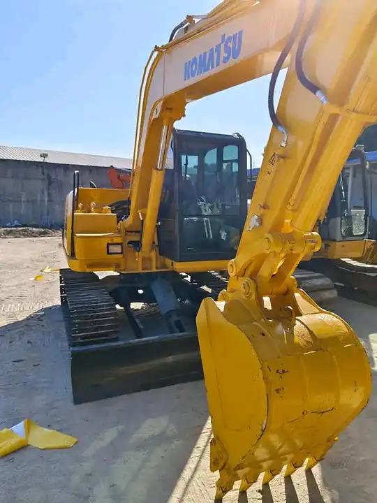 Excavator Japan Second Hand Used Hydraulic Crawler Excavator PC55 PC60 PC35 PC120 Digger Komatsu PC60-7 Excavator Japan Second Hand Used Hydraulic Crawler Excavator PC55 PC60 PC35 PC120 Digger Komatsu PC60-7 Excavator- Photo 4