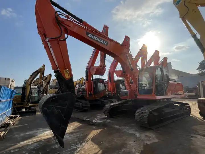 Crawler excavator Used Doosan Dx300 Excavator Heavy Large Construction Equipment With Good Condition Original Korea For Sale Used Doosan Dx300 Excavator Heavy Large Construction Equipment With Good Condition Original Korea For Sale- Photo 6