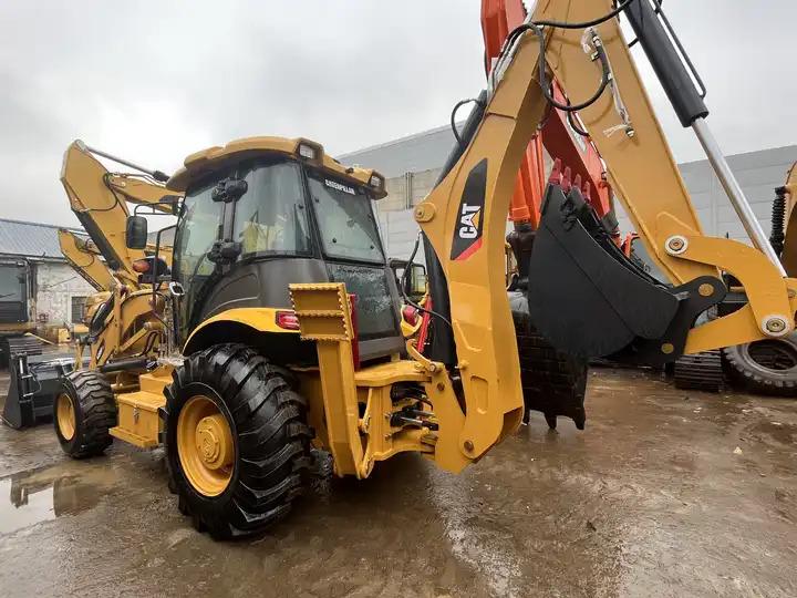 Backhoe loader Cheap Price 420f2 Used Backhoe Loader Used Backhoes Cat 420f2 Tractor Backhoe Loader with good working condition on Sale Cheap Price 420f2 Used Backhoe Loader Used Backhoes Cat 420f2 Tractor Backhoe Loader with good working condition on Sale- Photo 3