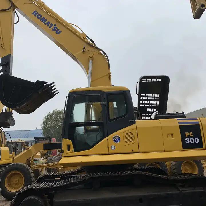 Crawler excavator Used Komatsu excavator Pc300-7 in good condition for sale Used Komatsu excavator Pc300-7 in good condition for sale- Photo 5