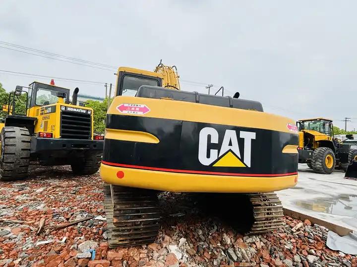 Crawler excavator High Quality Used Excavator Cat 320bl In Good Condition On Sale in Shanghai High Quality Used Excavator Cat 320bl In Good Condition On Sale in Shanghai- Photo 3