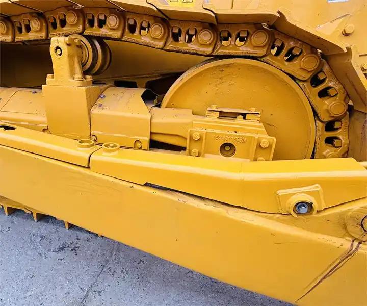 Bulldozer Slightly Used Crawler Bulldozer Shantui Sd22 China Top Brand Track Type Tractor With Rippers,Winch In Shanghai Slightly Used Crawler Bulldozer Shantui Sd22 China Top Brand Track Type Tractor With Rippers,Winch In Shanghai- Photo 4