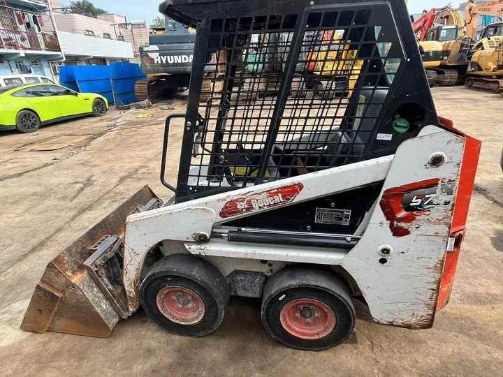 Skid steer loader Used Powerful Performance Bobcat S70 mini Skid Steer Loader With Shovel Bucket ON SALE Used Powerful Performance Bobcat S70 mini Skid Steer Loader With Shovel Bucket ON SALE- Photo 6