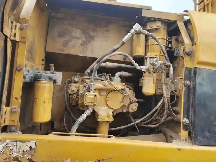 Excavator Secondhand Cat Caterpillar 320D Excavating Machine Cat 312D 315D 320D 330D 315D 336D For Sale With Best Price in Shanghai Secondhand Cat Caterpillar 320D Excavating Machine Cat 312D 315D 320D 330D 315D 336D For Sale With Best Price in Shanghai- Photo 5