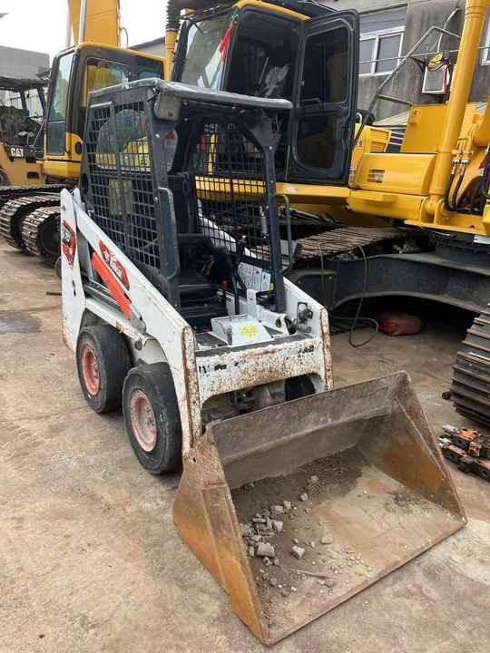 Skid steer loader Used Powerful Performance Bobcat S70 mini Skid Steer Loader With Shovel Bucket ON SALE Used Powerful Performance Bobcat S70 mini Skid Steer Loader With Shovel Bucket ON SALE- Photo 3