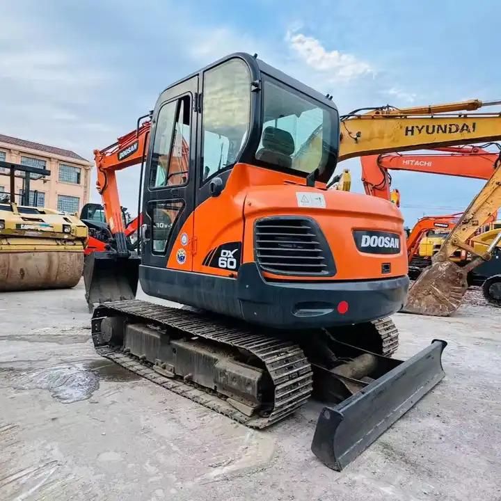 Crawler excavator Landscaping Small Scale Excellent Condition Cheap Used Doosan Dx60 Excavator For Municipal Project In Shanghai Landscaping Small Scale Excellent Condition Cheap Used Doosan Dx60 Excavator For Municipal Project In Shanghai- Photo 2