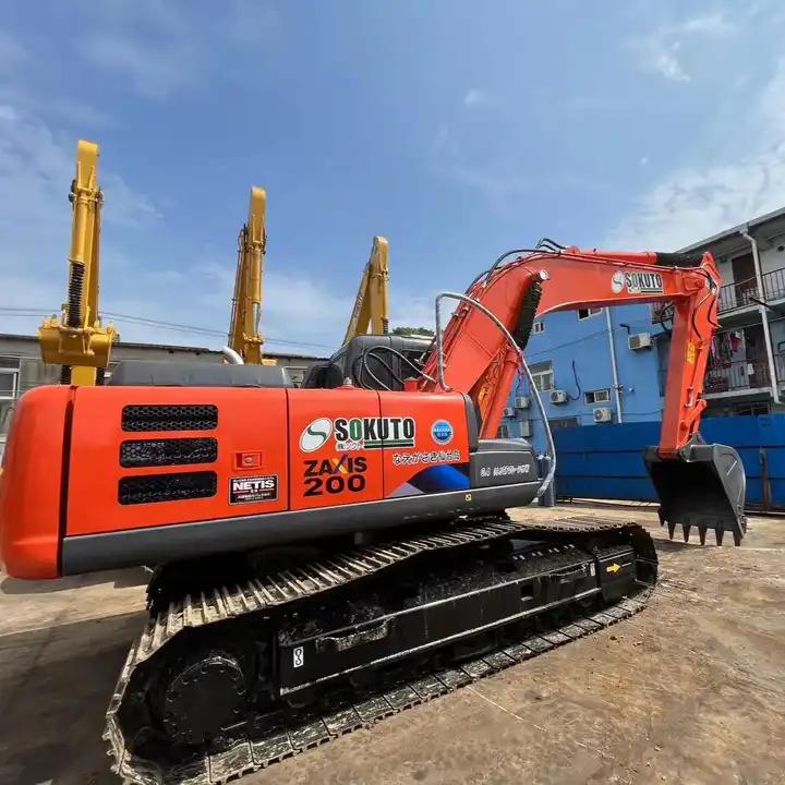 Crawler excavator Hot sale Used Hitachi ZX200 crawler Excavator, Japan Made used Hitachi ZX200 large Excavator in good condition Hot sale Used Hitachi ZX200 crawler Excavator, Japan Made used Hitachi ZX200 large Excavator in good condition- Photo 2