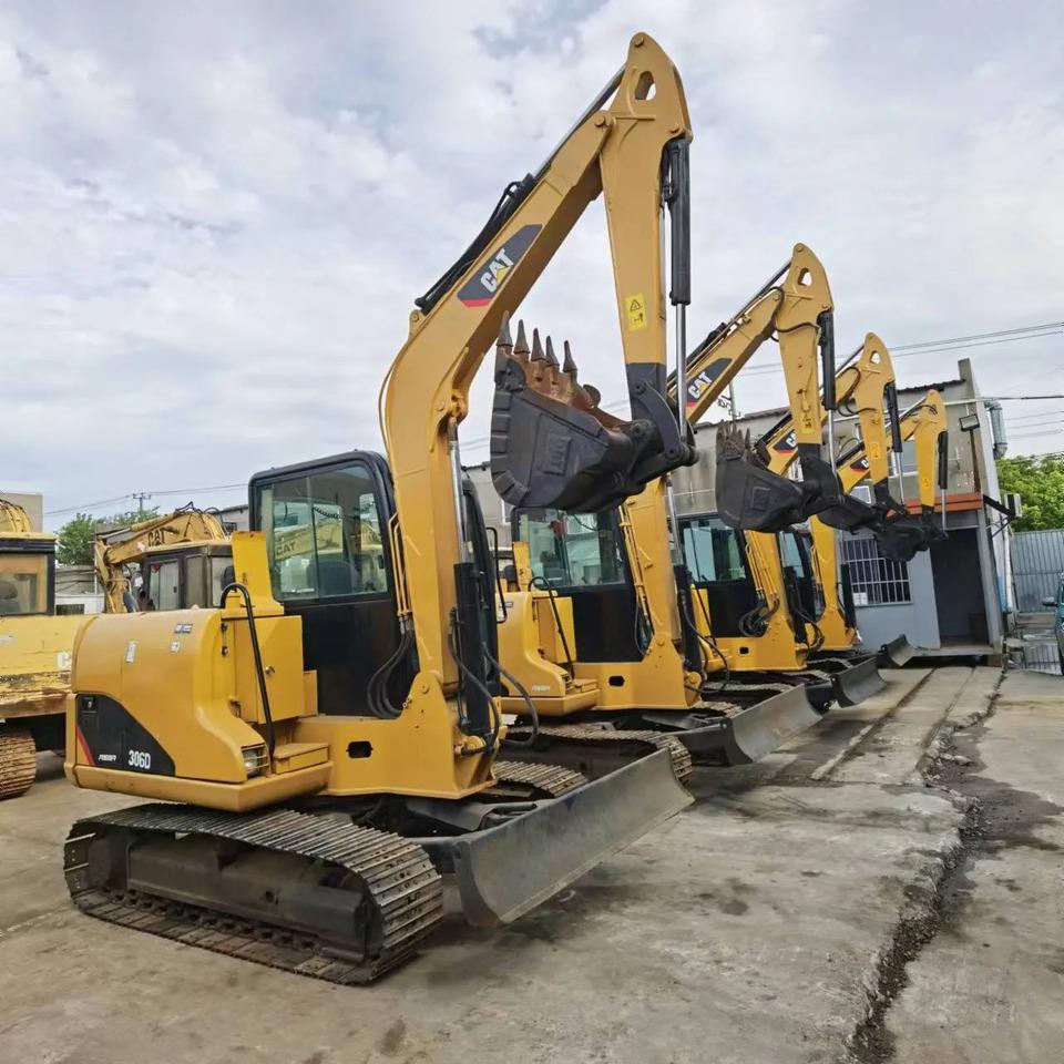 Crawler excavator Used cat mini excavator 306D 302.5 6ton 2.5ton free shipping with mini excavator bucket Used cat mini excavator 306D 302.5 6ton 2.5ton free shipping with mini excavator bucket- Photo 2