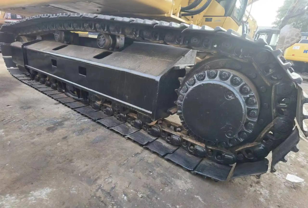 Crawler excavator Used construction machinery 30Tons excavator Used CAT Excavator CAT 330C CAT 330CL Used construction machinery 30Tons excavator Used CAT Excavator CAT 330C CAT 330CL- Photo 6