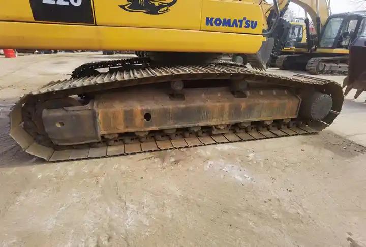 Crawler excavator Original Japan Imported Second Hand Komastu Pc220-7 Pc220 Pc200 Crawler Excavator In Shanghai Original Japan Imported Second Hand Komastu Pc220-7 Pc220 Pc200 Crawler Excavator In Shanghai- Photo 3