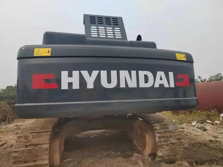 Excavator Used 38ton Heavy Duty Digger Machine Hyundai R385LC-9t R520 220LC-9s Grab Crawler Hydraulic Excavator Used 38ton Heavy Duty Digger Machine Hyundai R385LC-9t R520 220LC-9s Grab Crawler Hydraulic Excavator- Photo 3