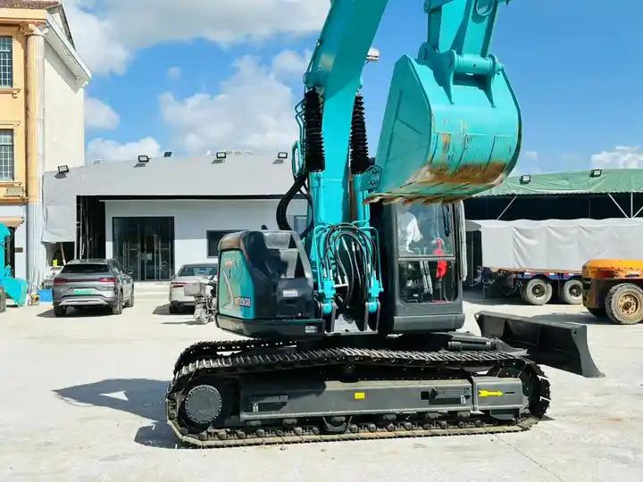 Гусеничный экскаватор High Quality Low Price Hydraulic Excavator Kobelco Sk135sr Sk115sr Japan Surplus Backhoe Excavator Machine In Shanghai High Quality Low Price Hydraulic Excavator Kobelco Sk135sr Sk115sr Japan Surplus Backhoe Excavator Machine In Shanghai- Photo 4