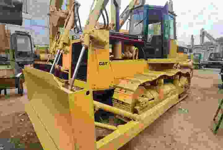 Bulldozer 6-way Tilting Blade Caterpillar Crawler Bulldozer Cat D7G With Elevated Tracks Good Condition For Sale 6-way Tilting Blade Caterpillar Crawler Bulldozer Cat D7G With Elevated Tracks Good Condition For Sale- Photo 3